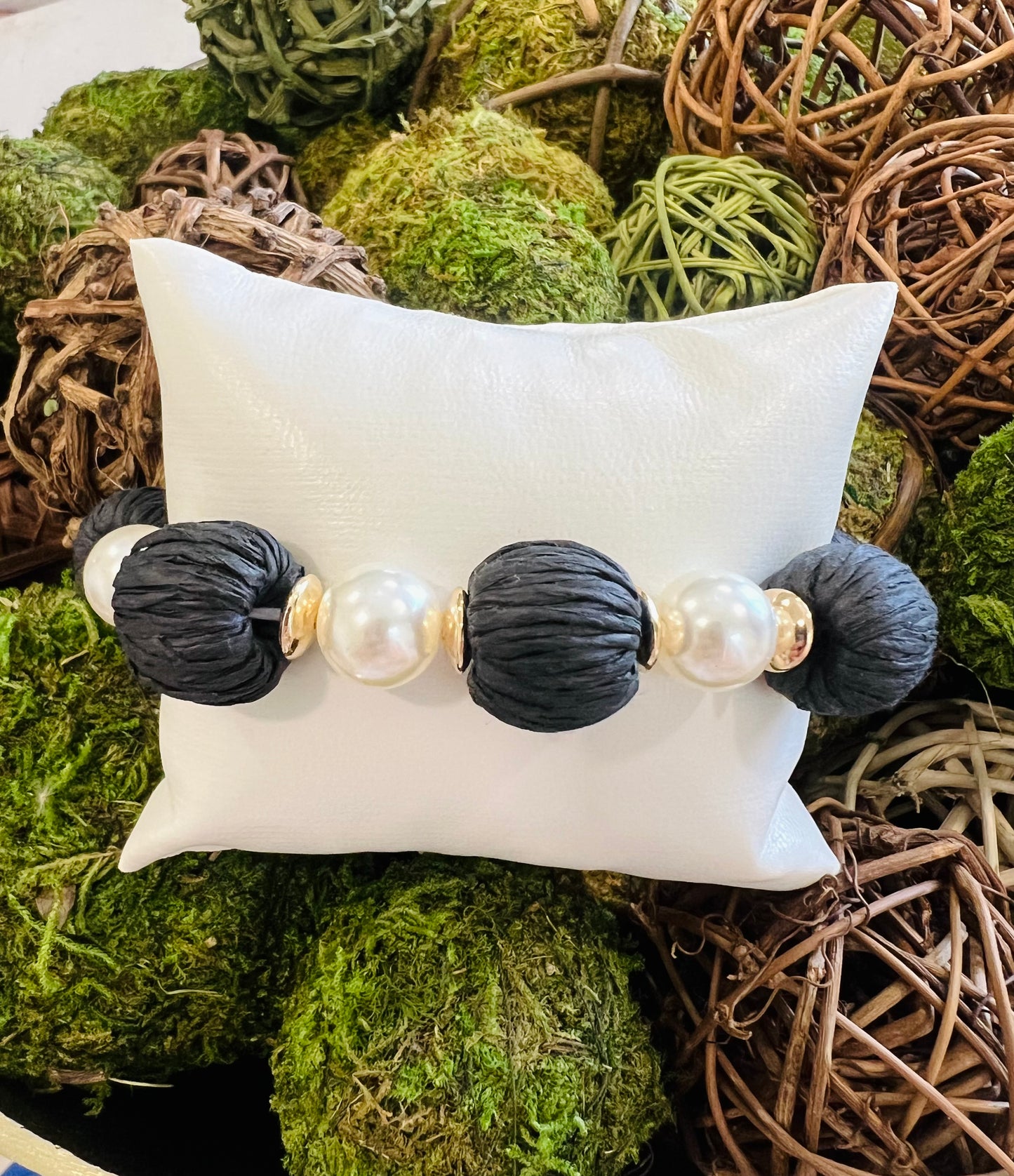 The Bella Bracelet-Black