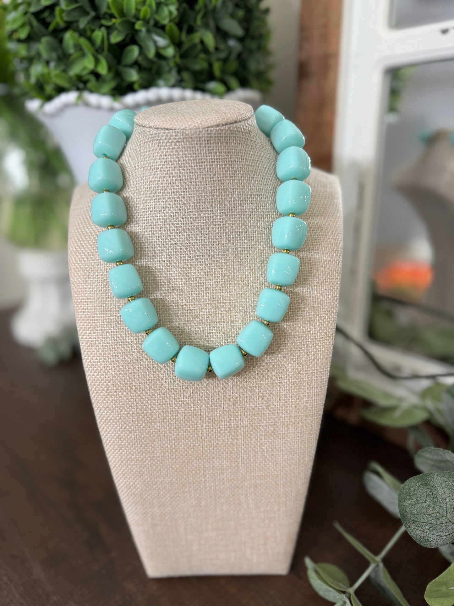 The Dot Necklace-Blue