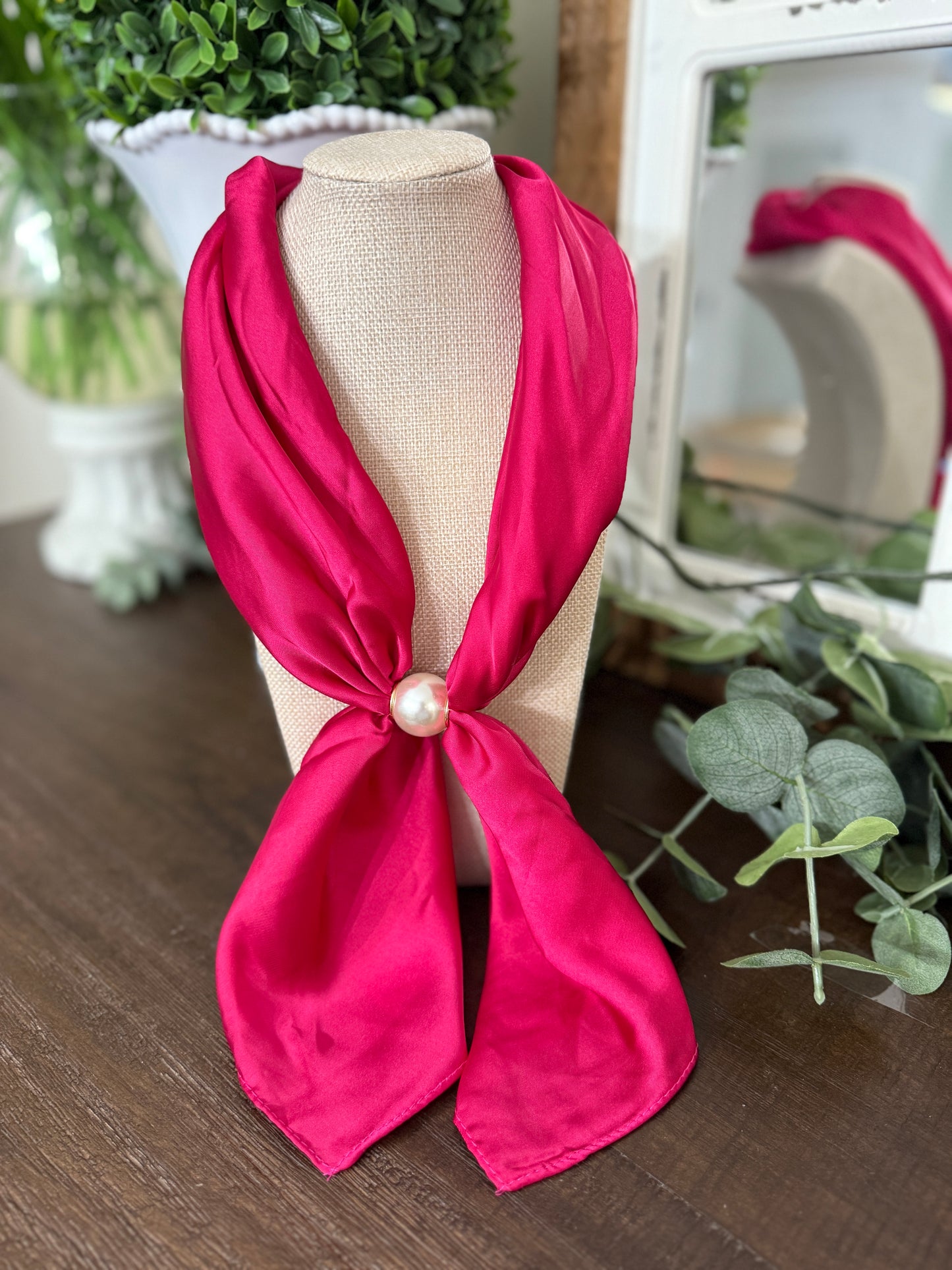 The Trin Scarf Necklace-Pink