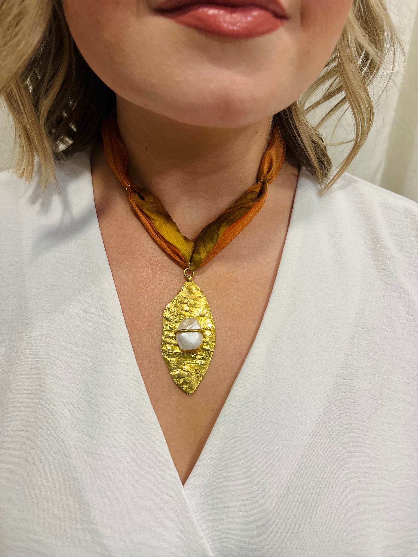 Bird Of A Feather Scarf Necklace