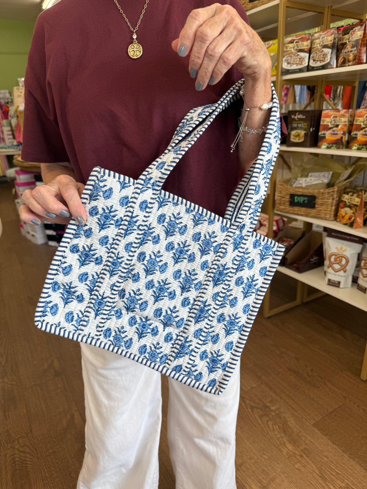 Small Quilted Tote Bags-Blue Florals