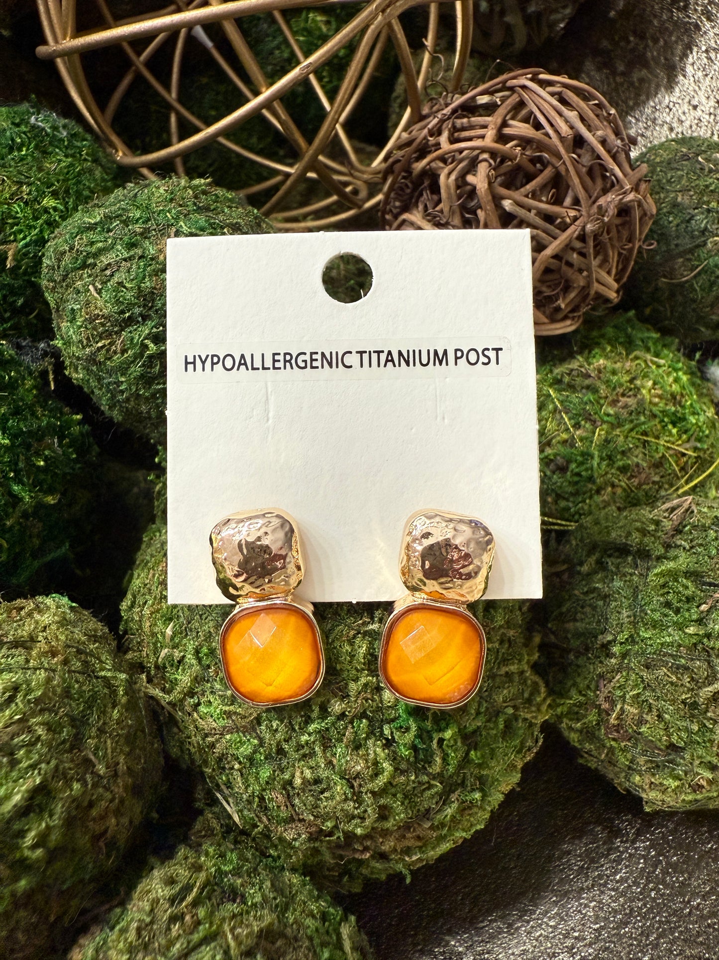 Mini Beth Earrings-Yellow Gold