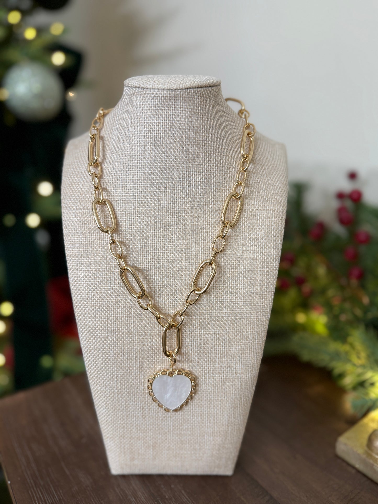 Mother of Pearl Heart Chain Necklace