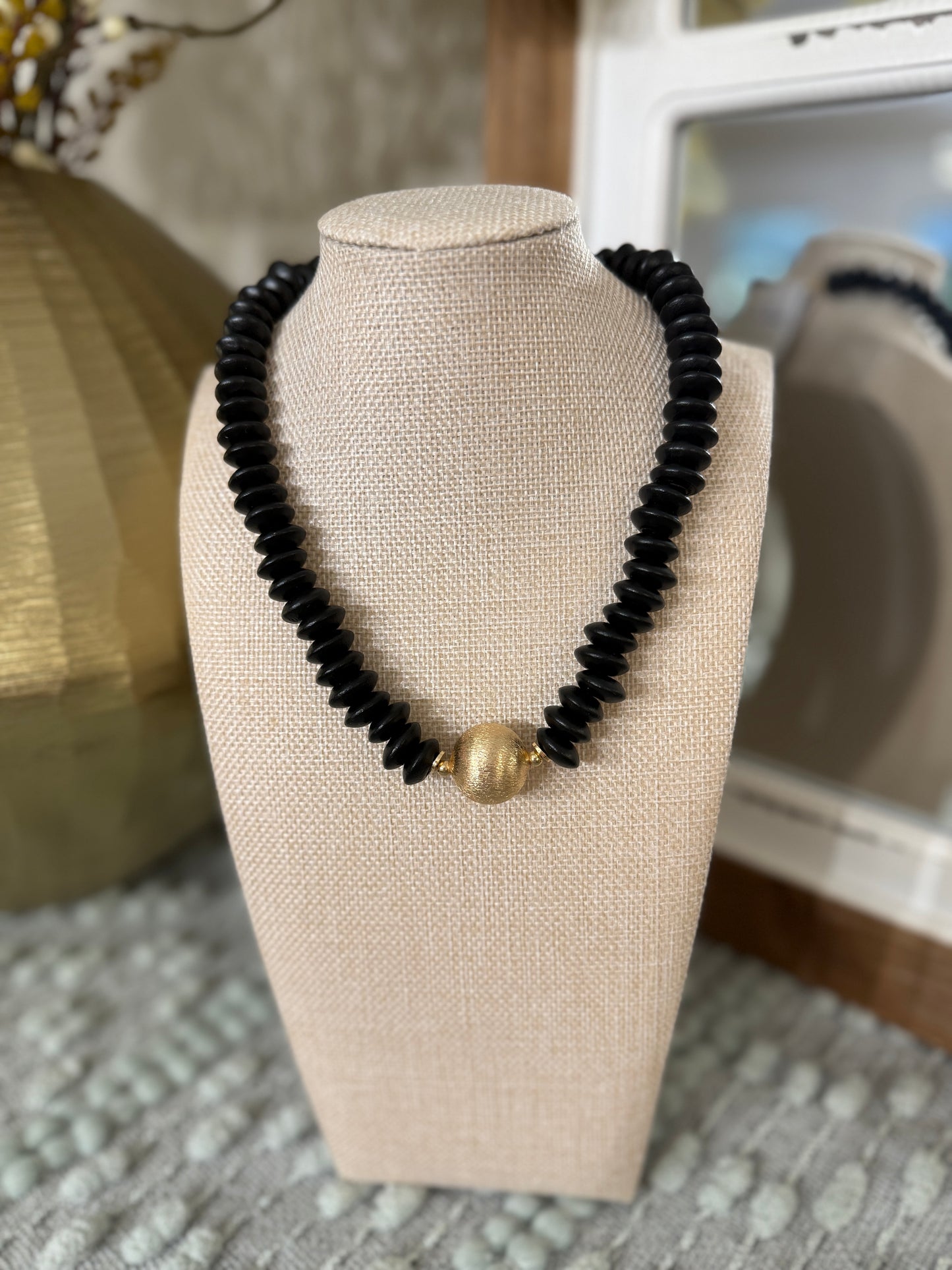 Ball Disc Necklace-Black