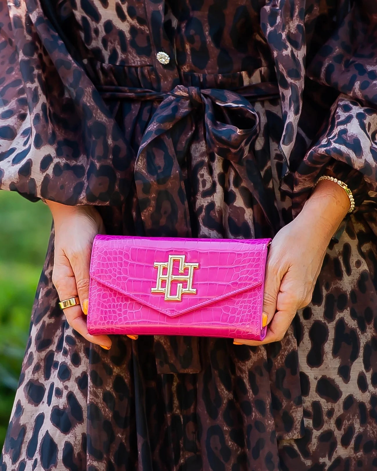 Carlington Clutch/Crossbody-Hot Pink