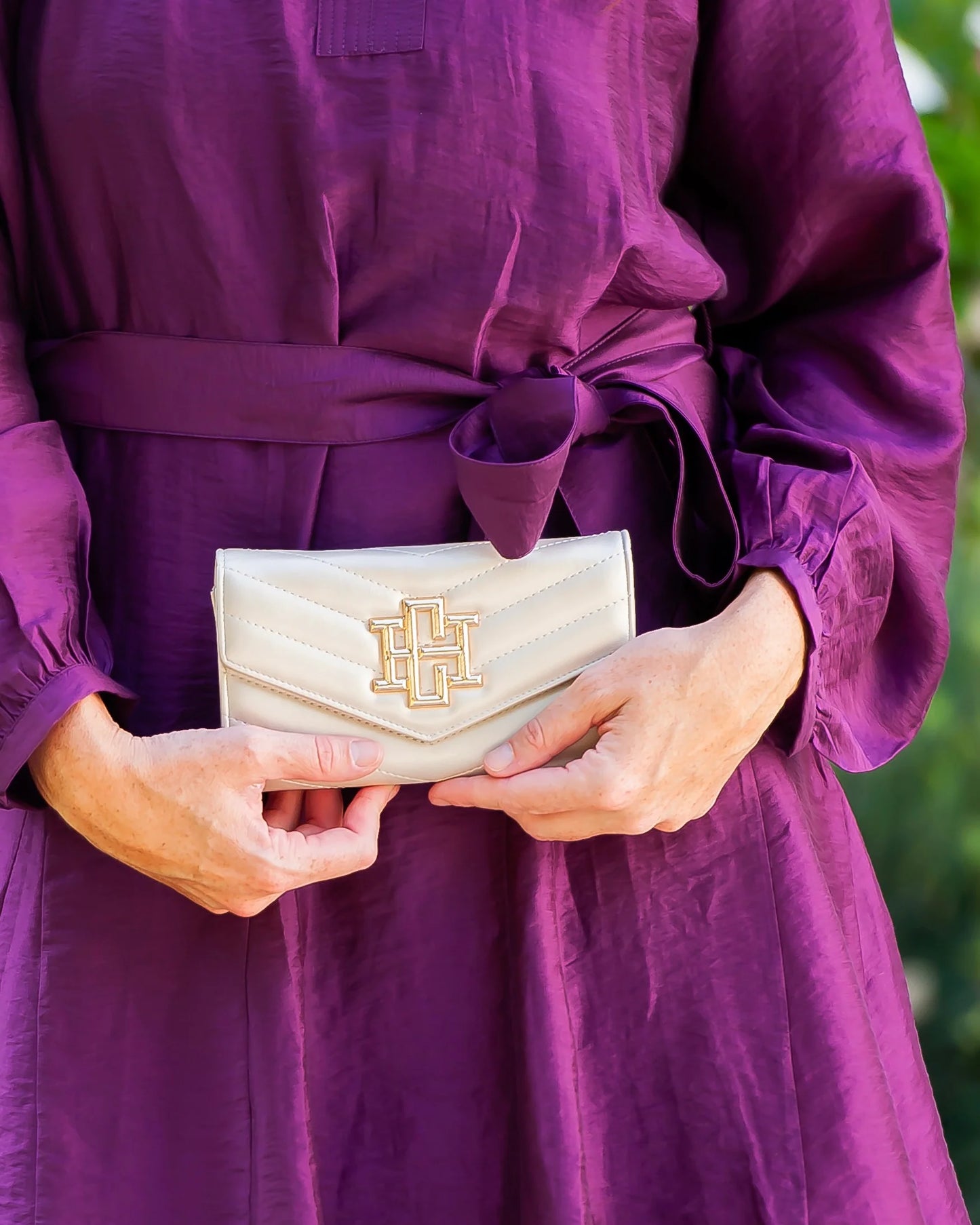 Carlington Clutch/Crossbody-Pearl VQ