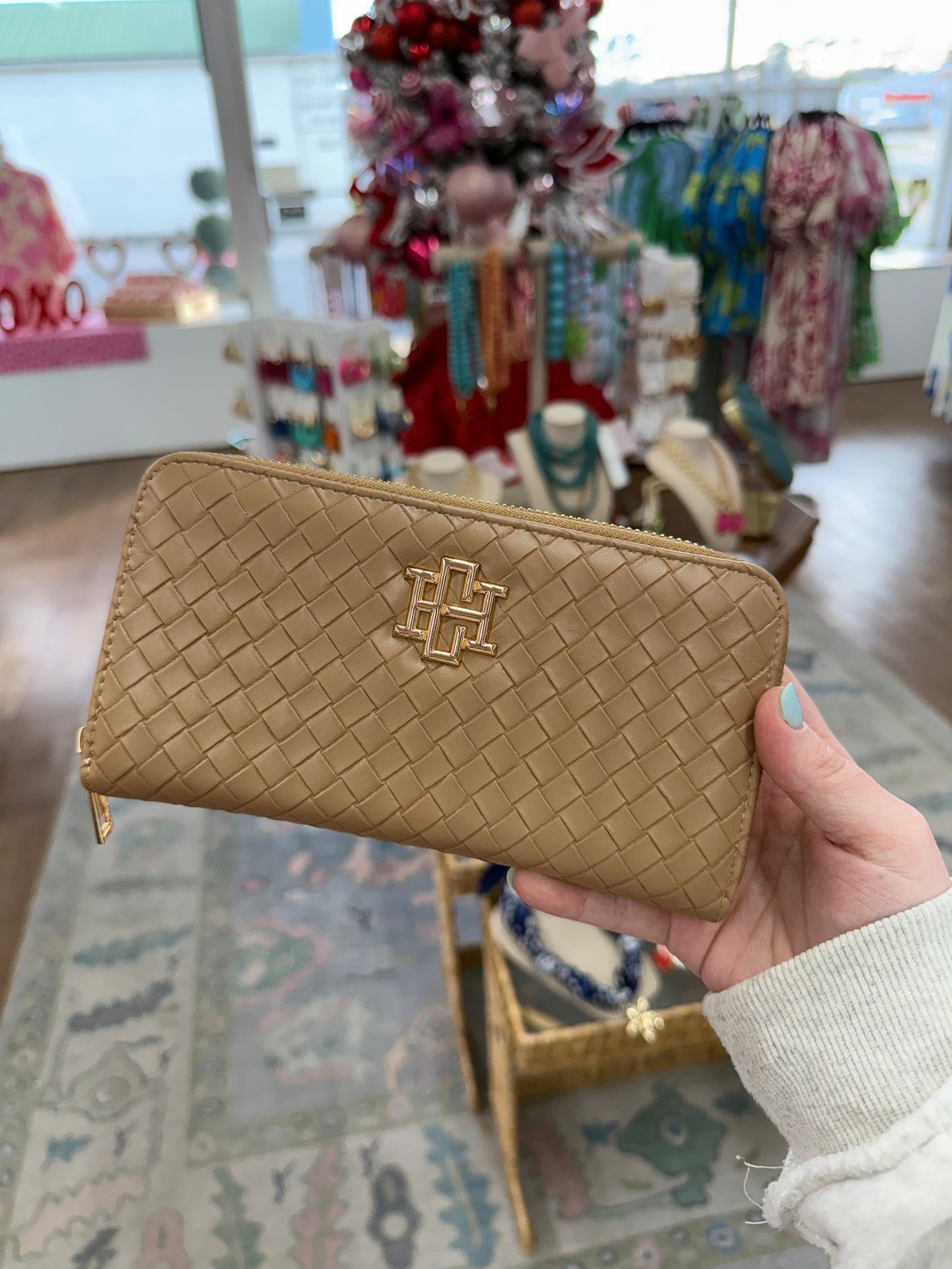 Penelope Wallet-Woven Tan