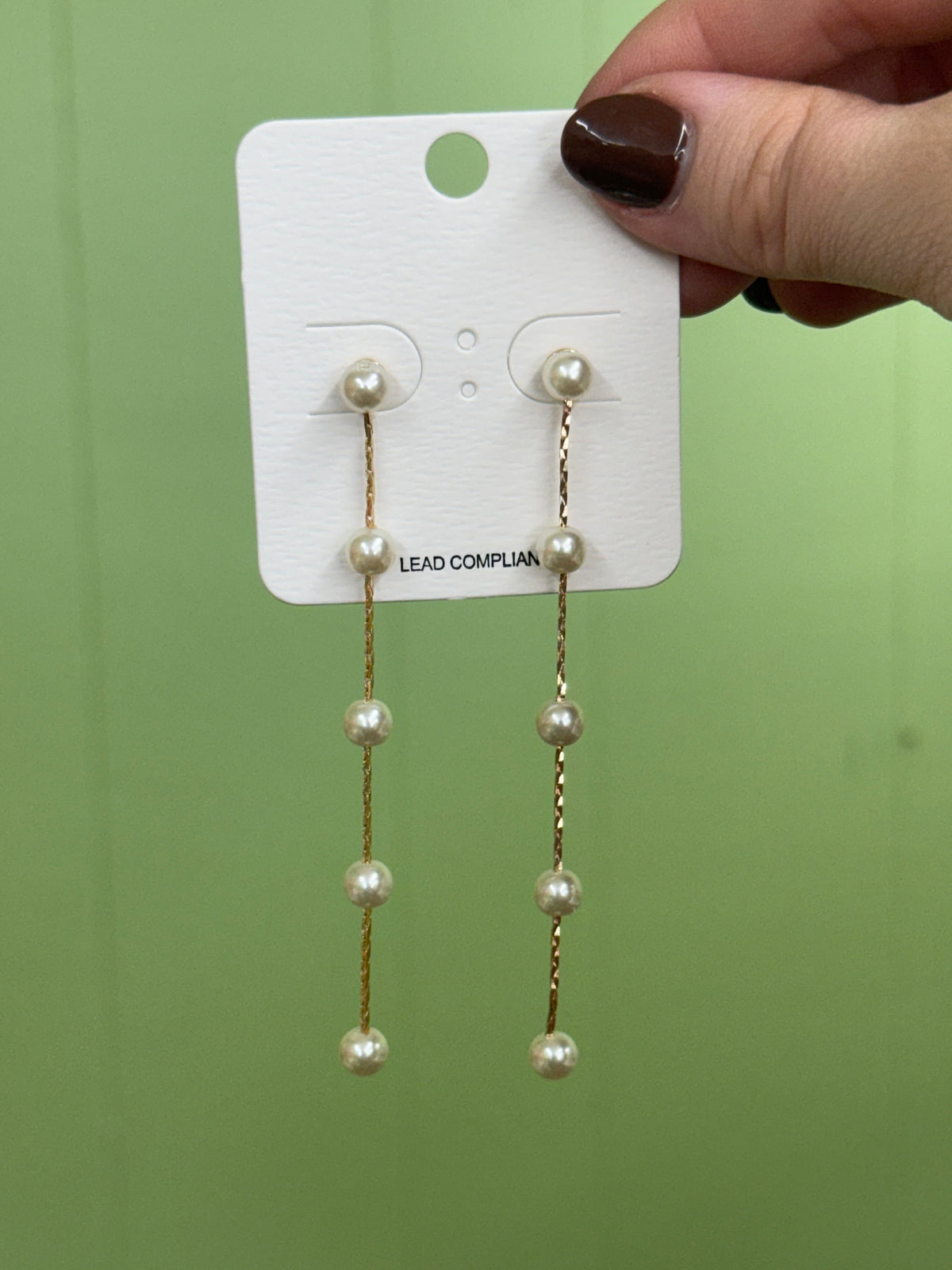 Single Strand Pearl Drop Earrings