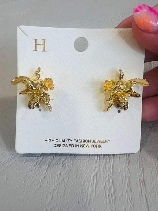 Small Gold Flower Stud