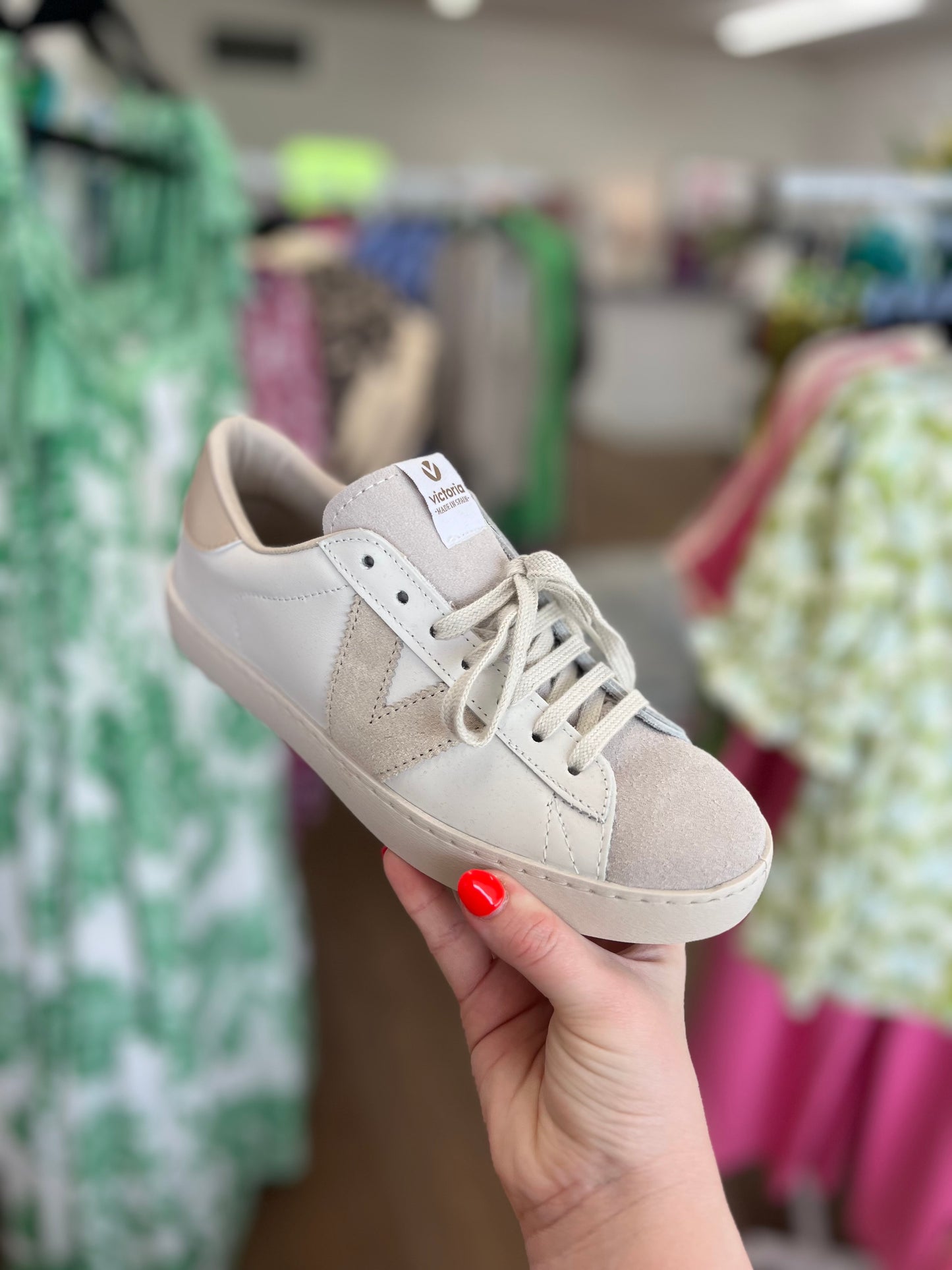 Victoria Sneakers-Hielo