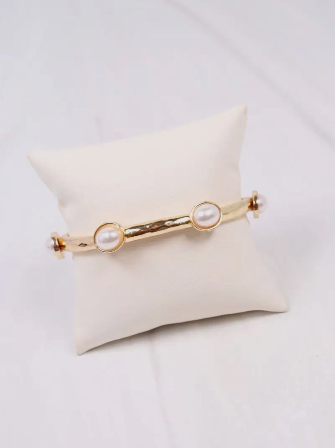 Piers Pearl Stretch Bracelet- Gold