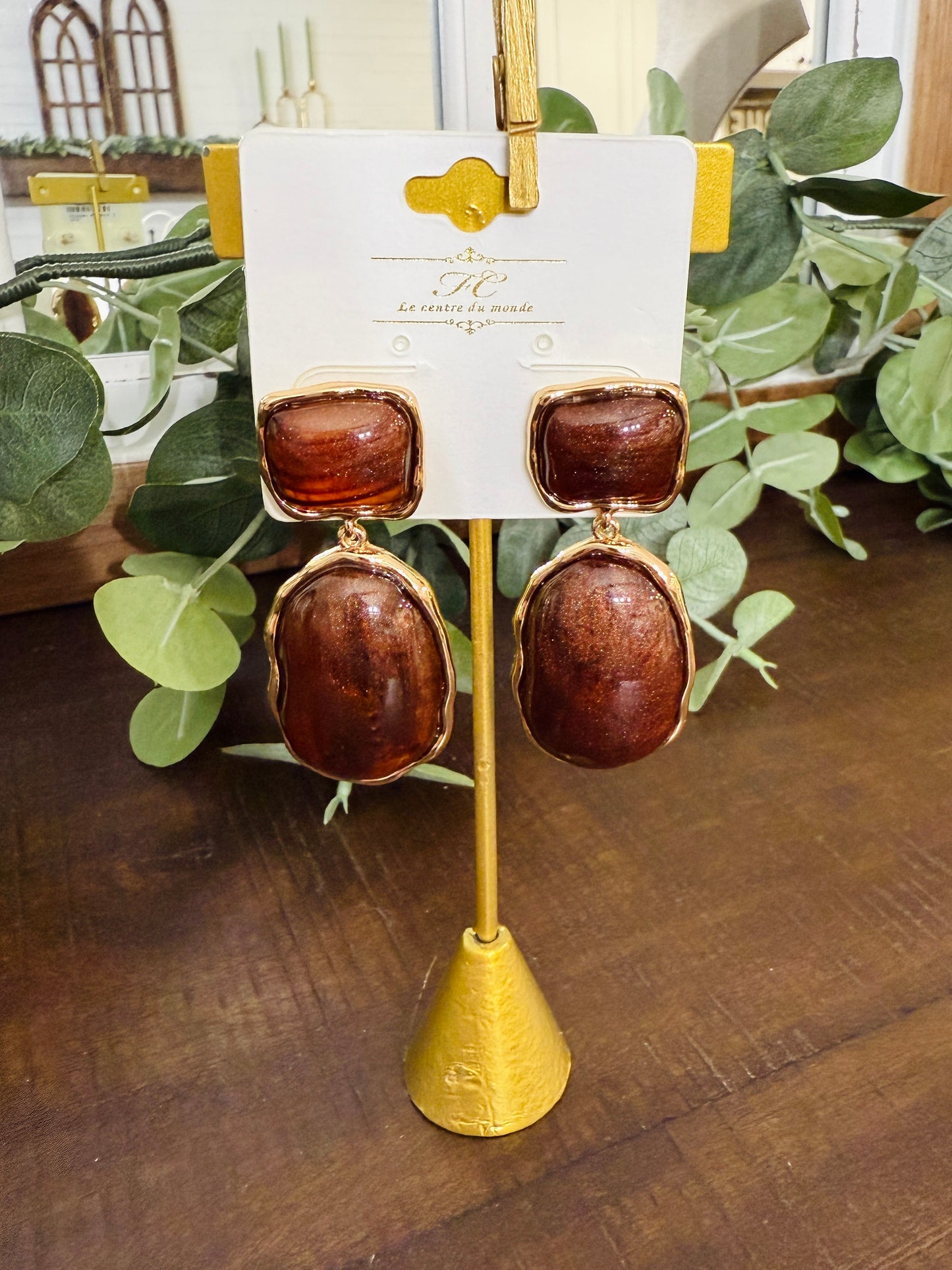 Strut It Earrings-Brown