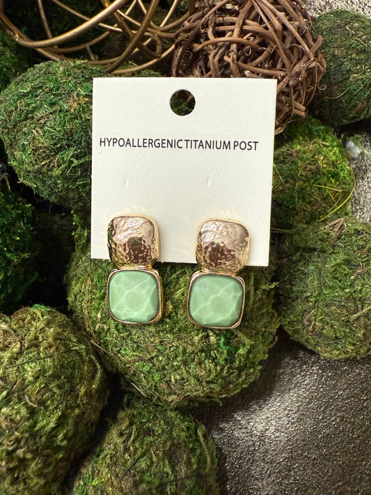 Medium Beth Earrings-Green