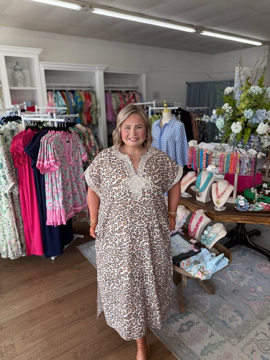 Growl Power Dress-CURVY