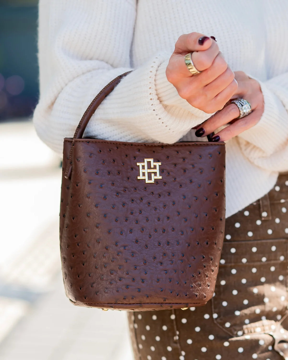 Breyer Bucket Bag-Chocolate EO