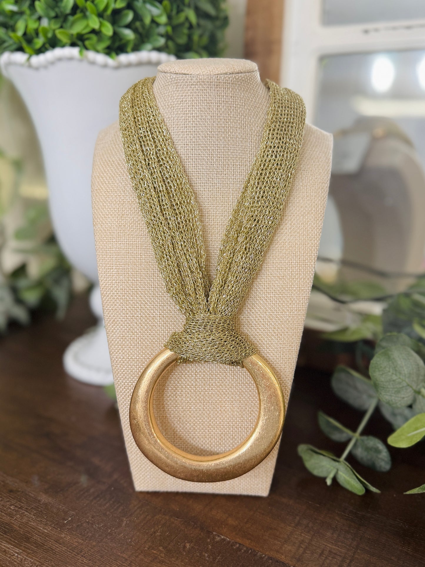The Big O Necklace
