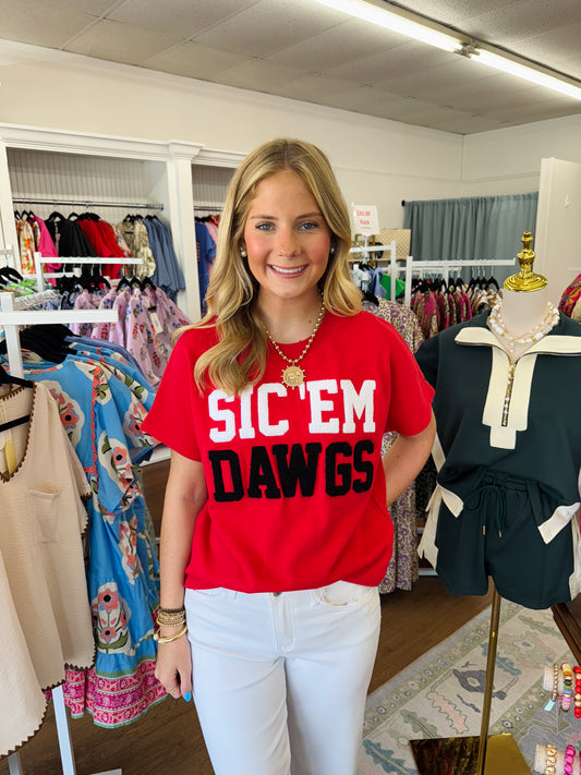 Sic ‘ Em Dawgs Top