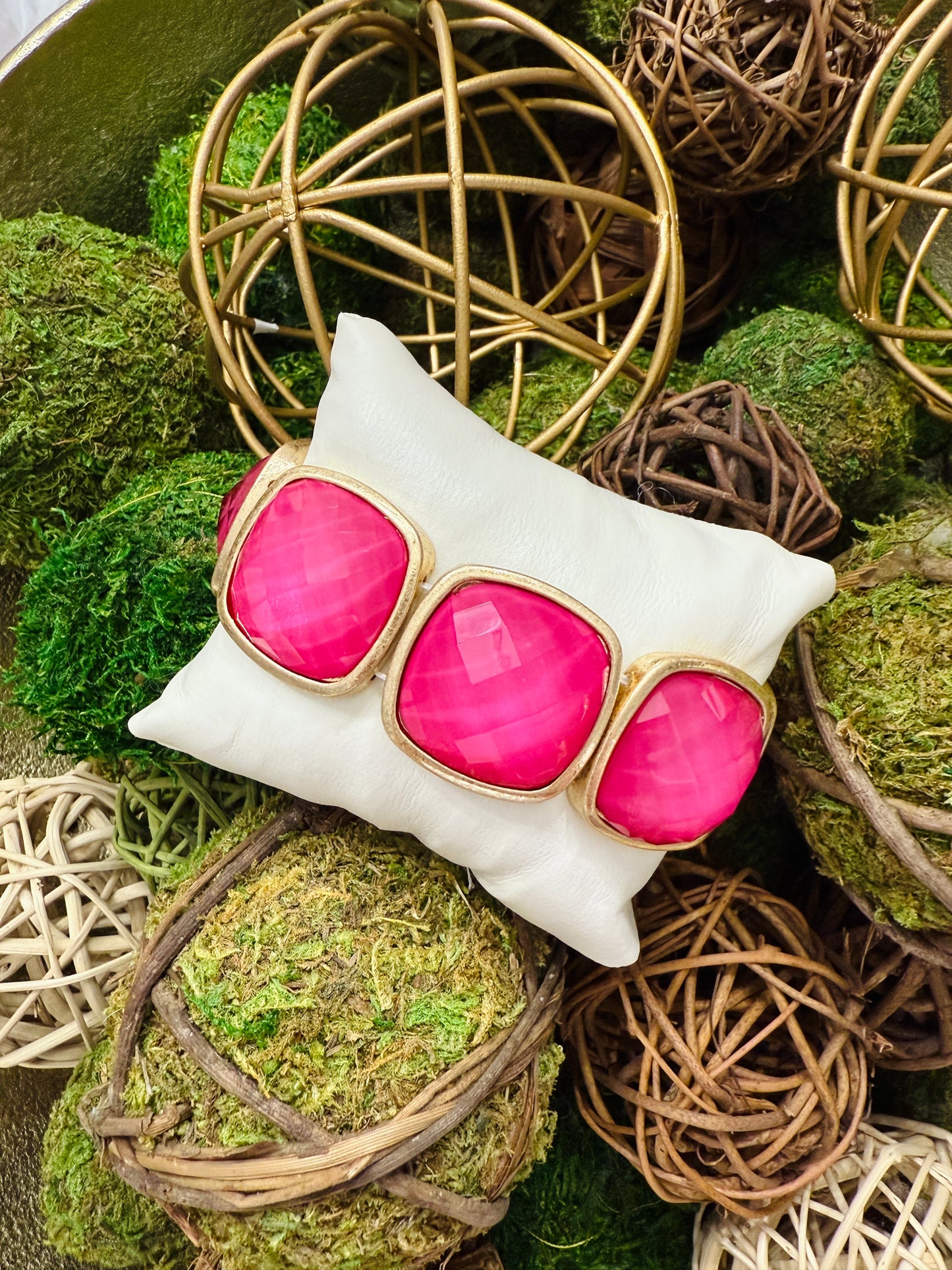 Be Jeweled Bracelet-Hot Pink