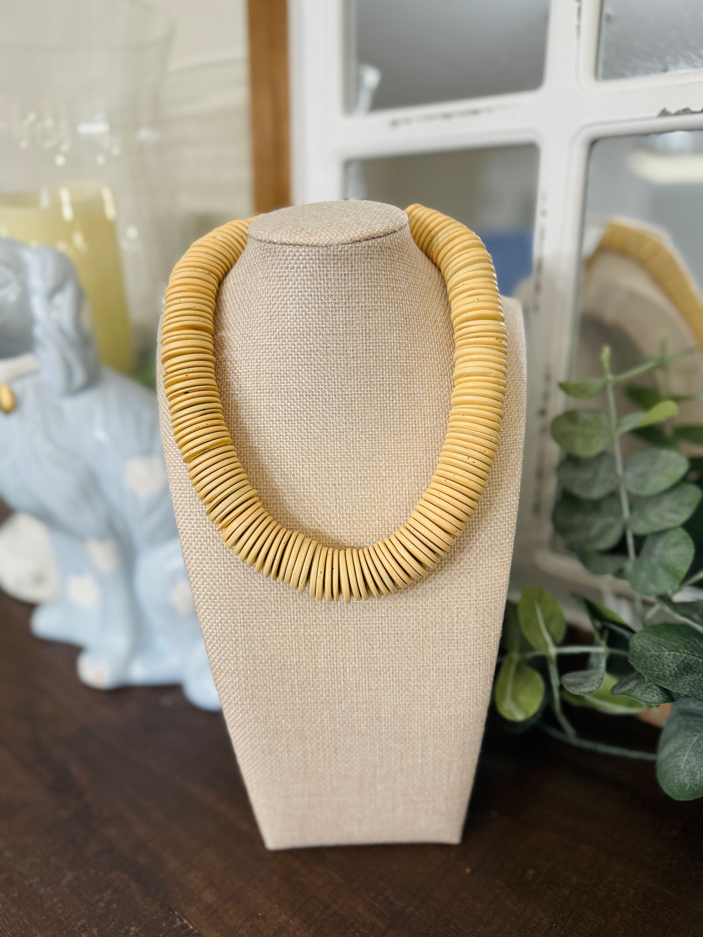 Coconut Shell Necklace-Tan