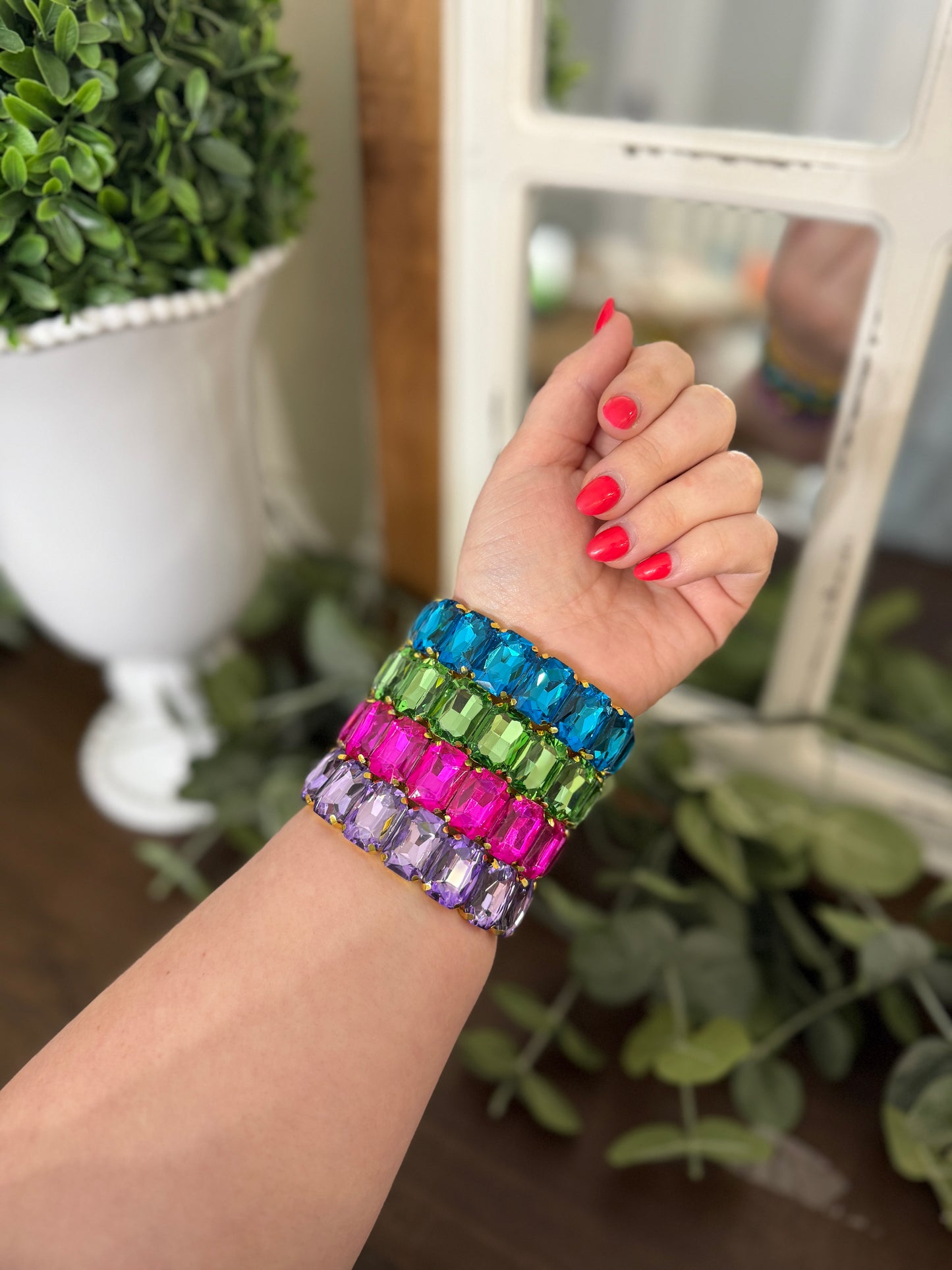 Glitz & Glam Bracelets(Each Color Sold Separately)