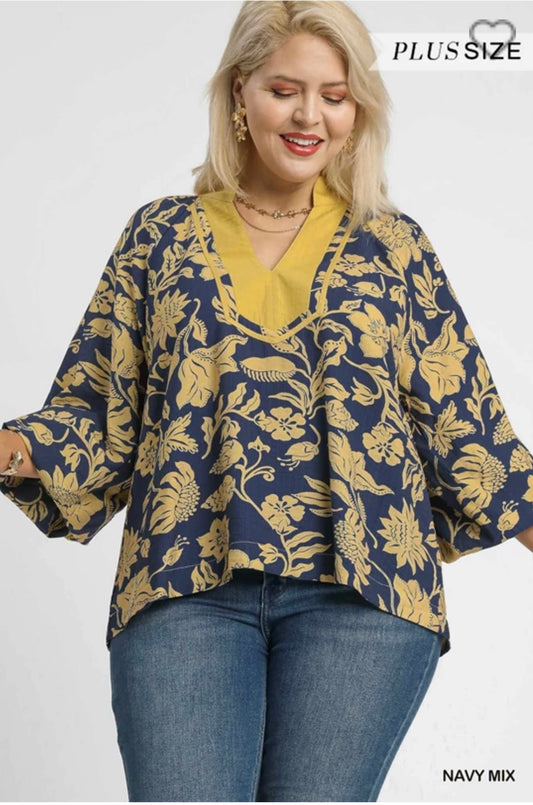 The Yellow Navy Top-Curvy