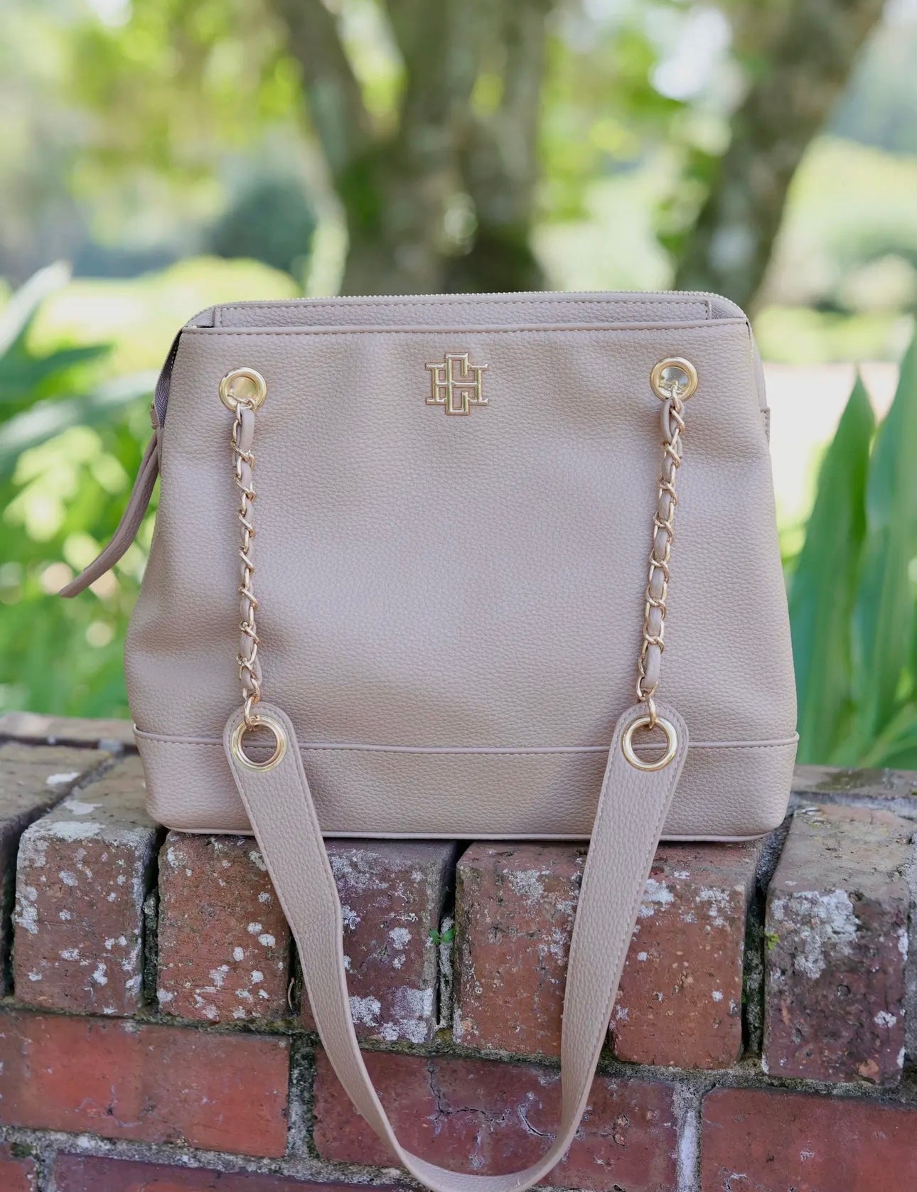 Teegan Tote in Taupe