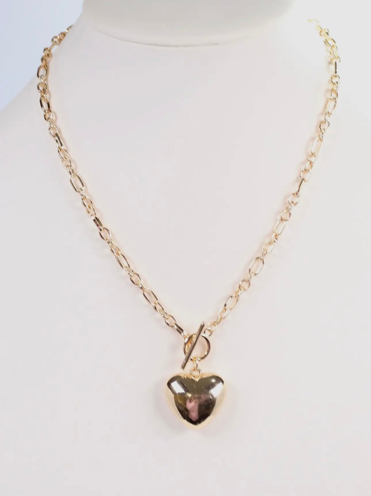 Courtney Heart Necklace