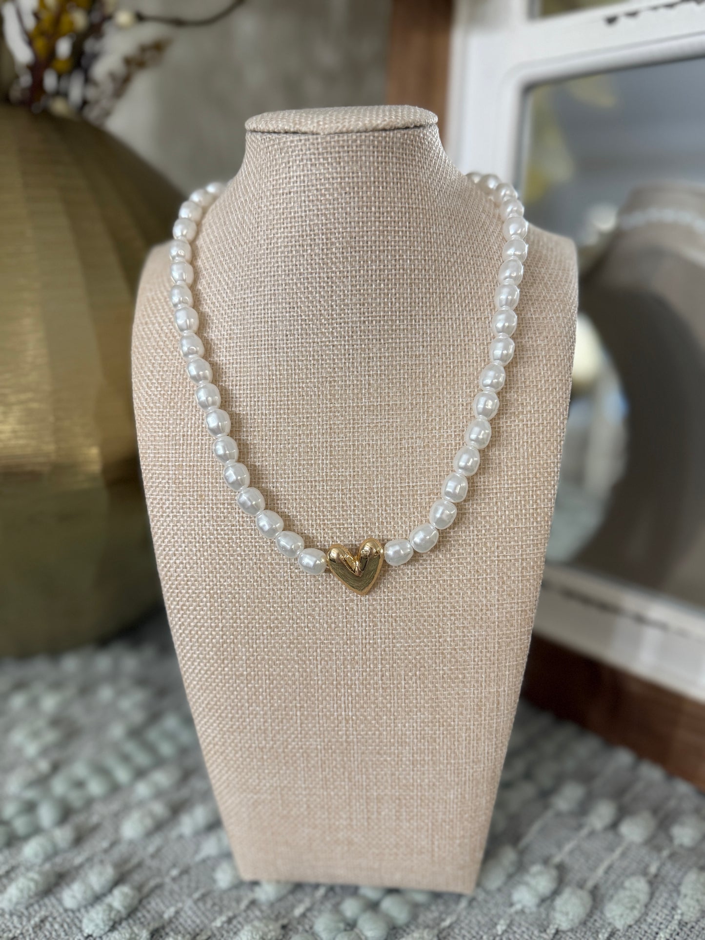 Pearl Mini Heart Necklace
