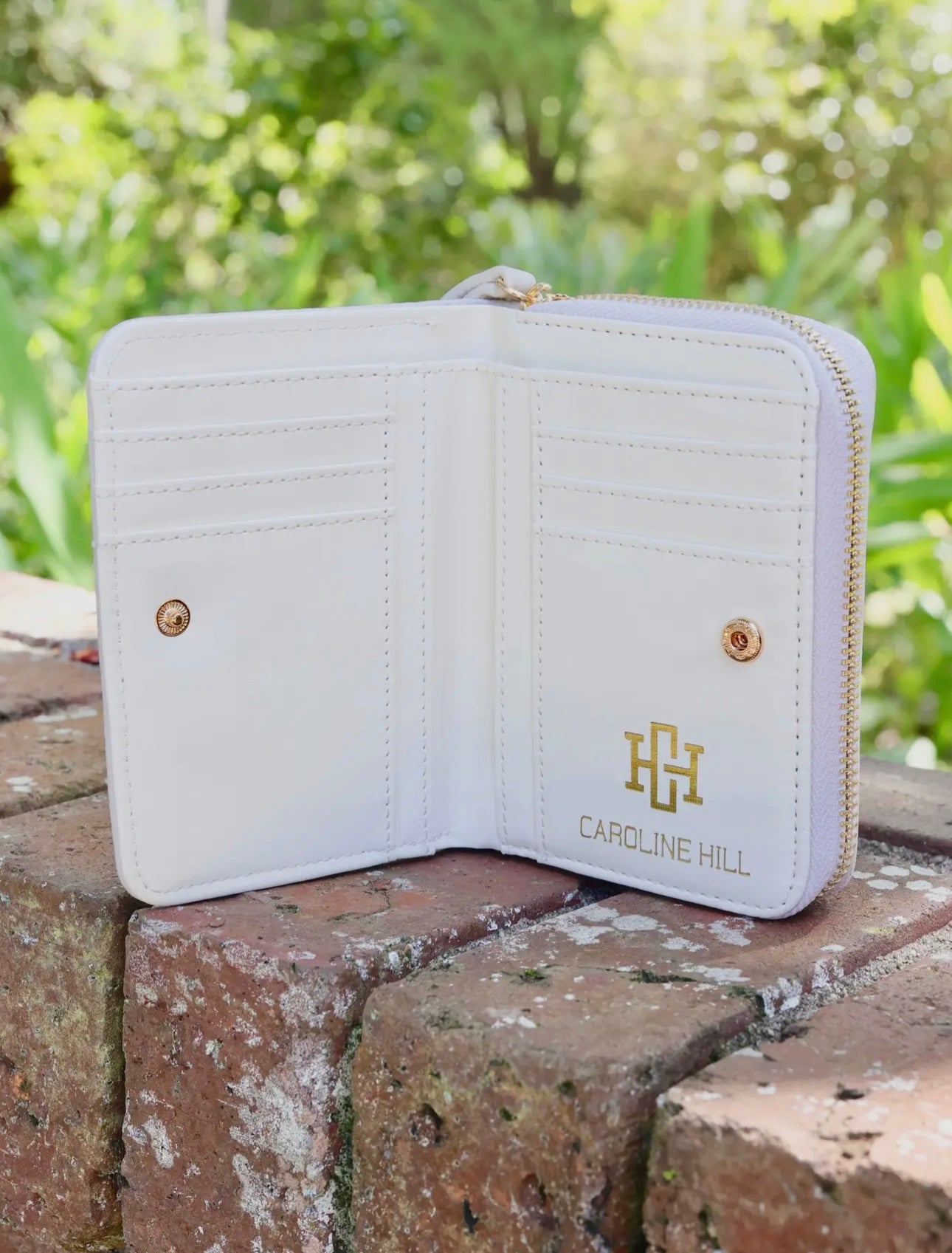 Nadine Wallet in Cream