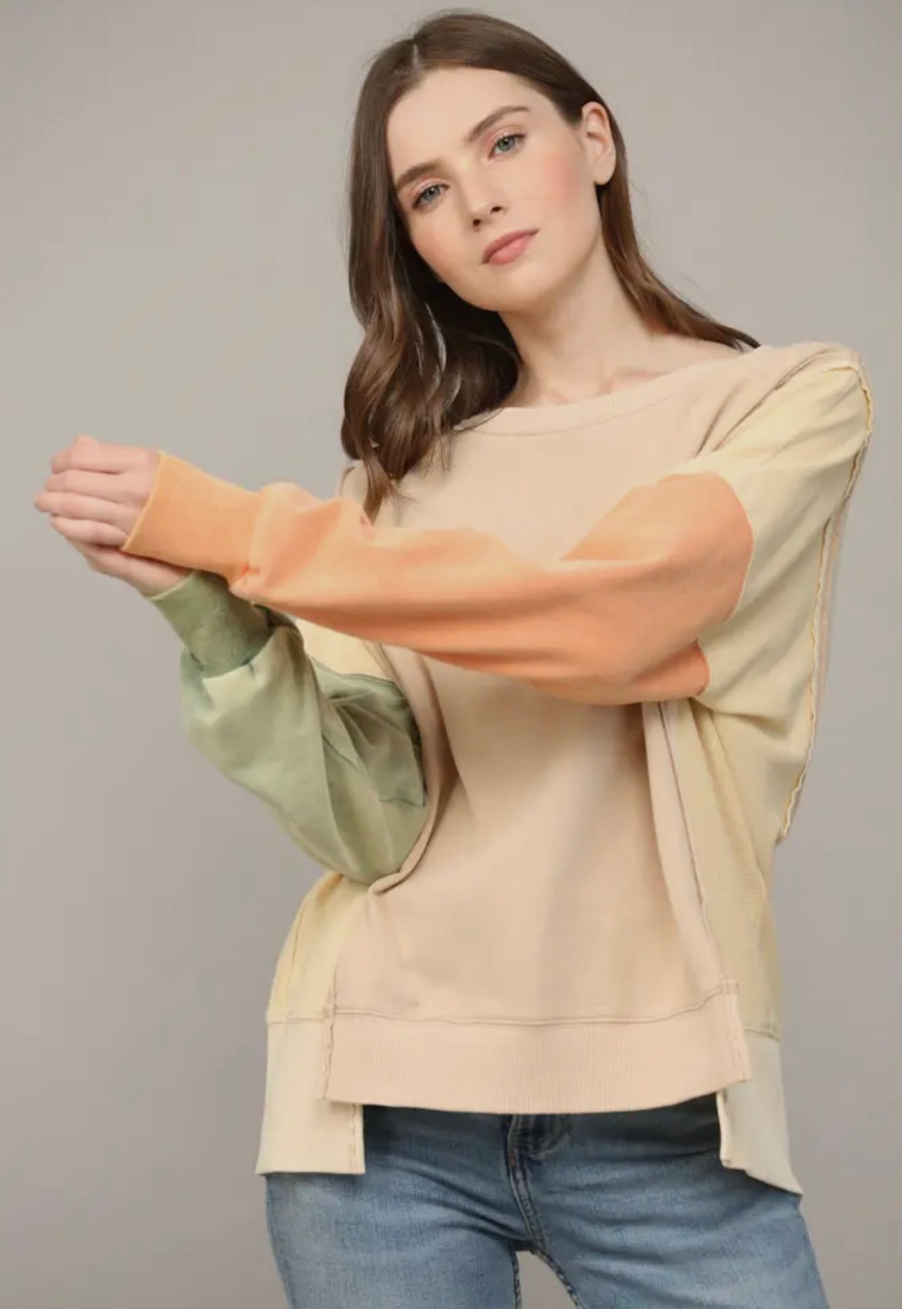 Side Slit Color Block Sweatshirt