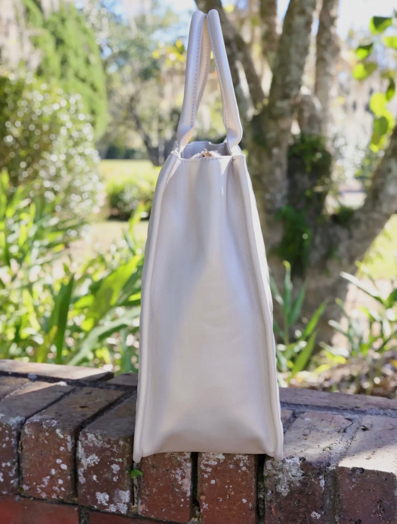 Niall Quilted Tote in Pearl