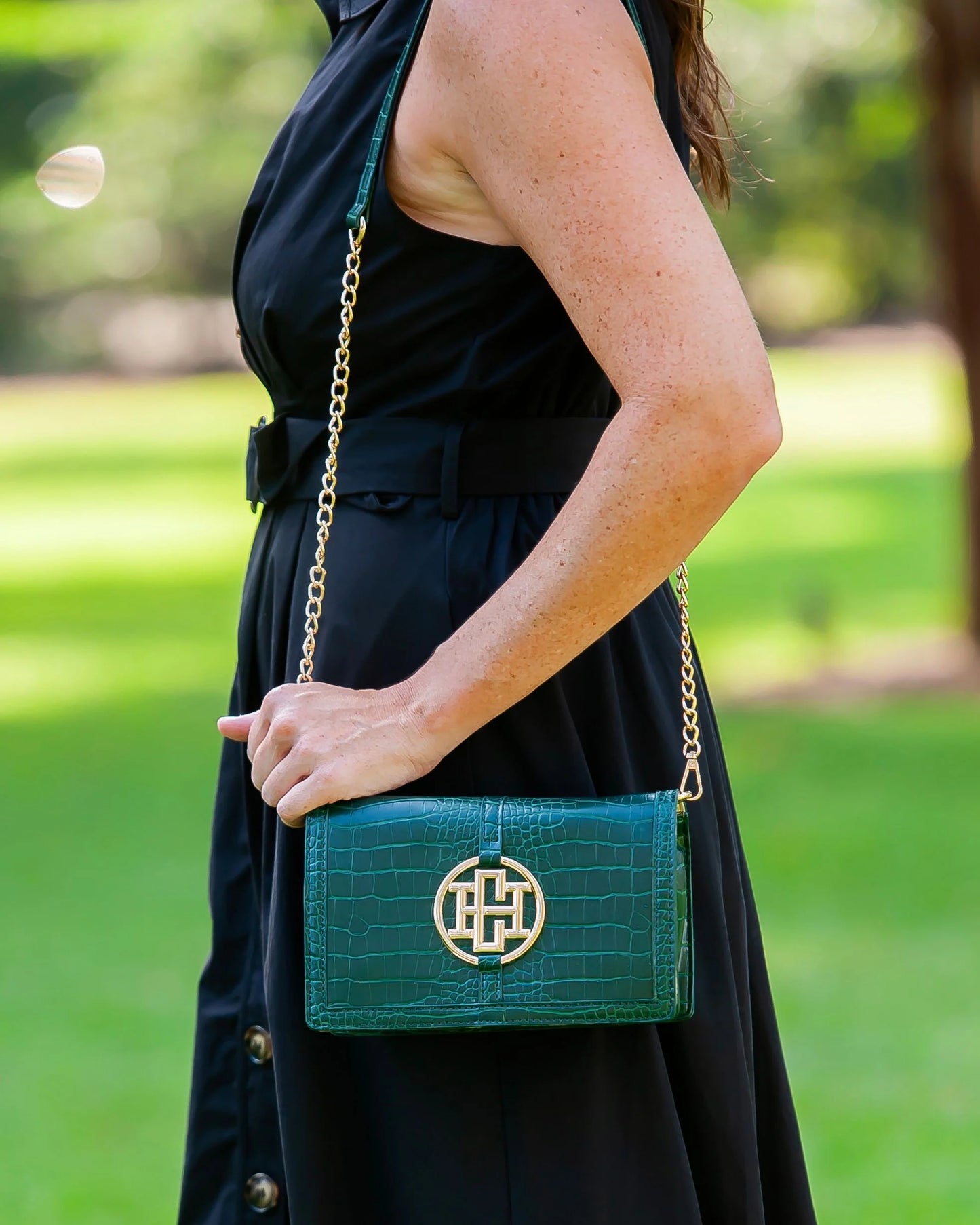 Cecilia Circle Logo Handbag-Hunter Green EC