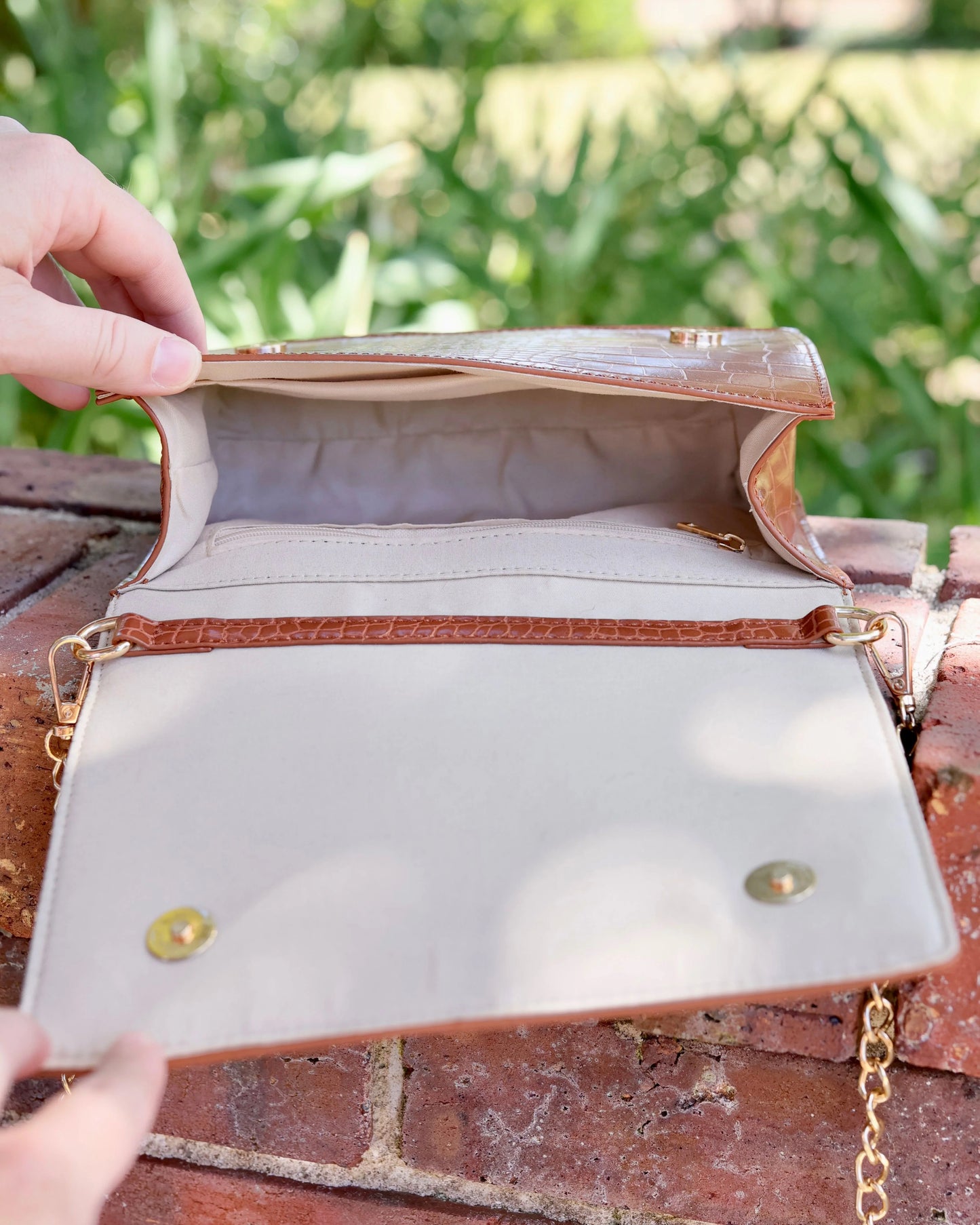 Cecilia Circle Logo Handbag-Saddle EC